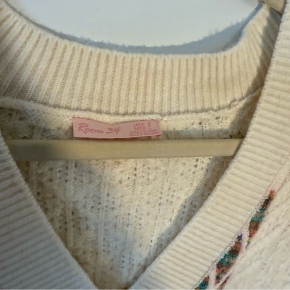 Room 34 Multicolor Cableknit Lattice Detail Sweater - Picture 4 of 7